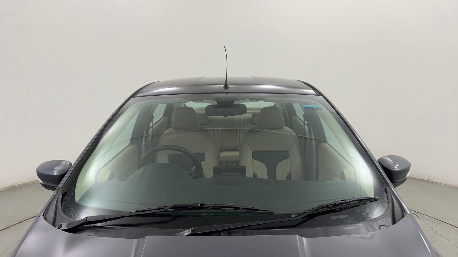 Used 2019 Ford Figo Aspire Trend Plus 1.5 TDCi Diesel Manual exterior FRONT WINDSHIELD VIEW