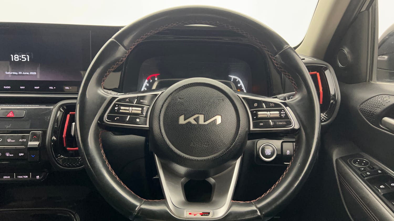 Used 2021 Kia Sonet GTX Plus 1.0 DCT Petrol Automatic interior STEERING VIEW