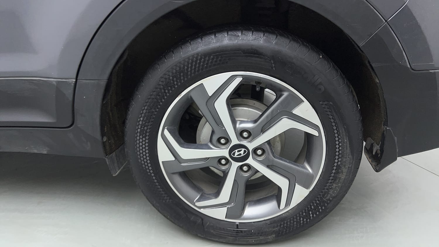 Used 2020 Hyundai Creta SX 1.6 AT Petrol Petrol Automatic tyres LEFT REAR TYRE RIM VIEW