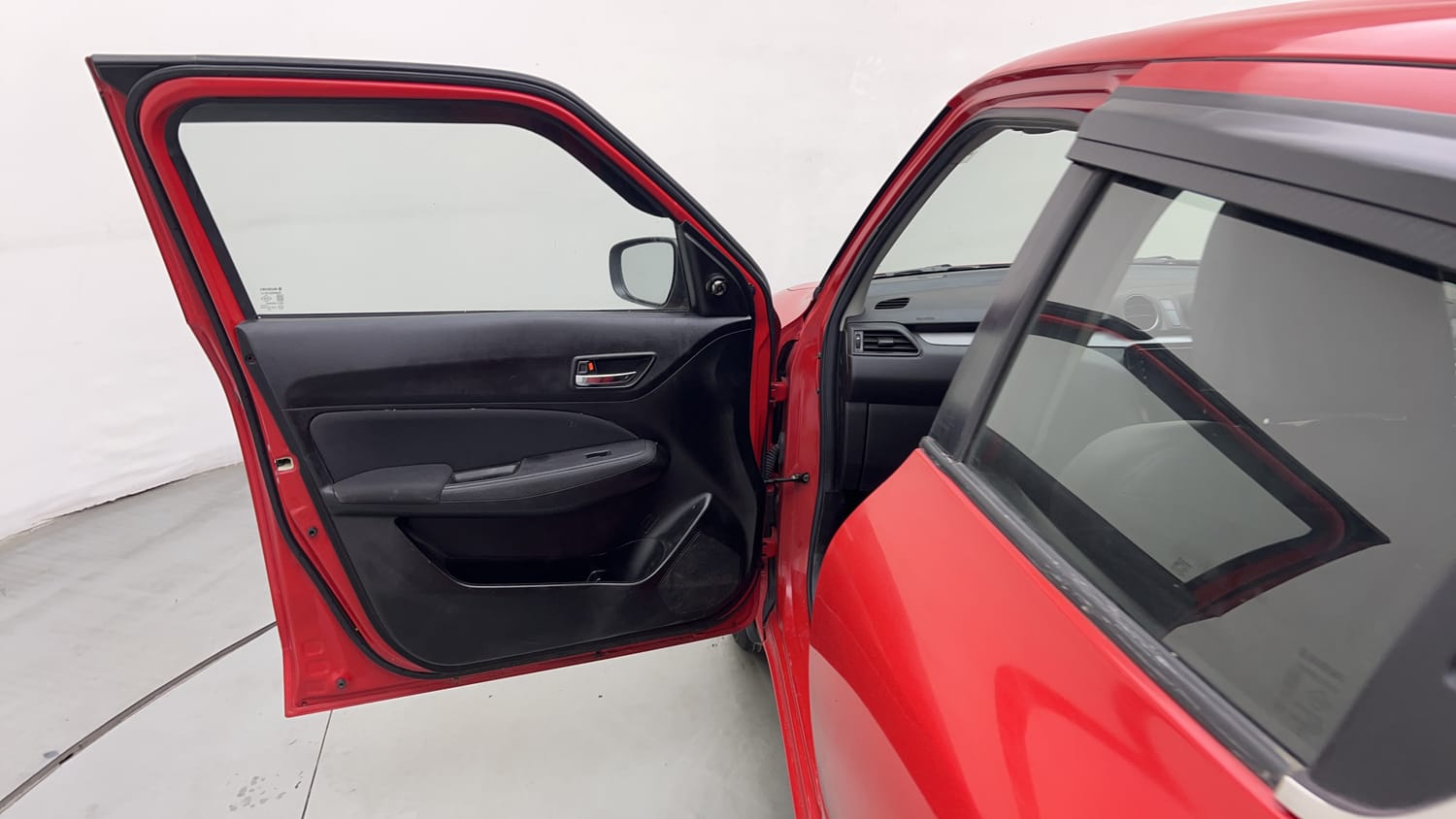 Used 2023 Maruti Suzuki Swift VXi Petrol Manual interior LEFT FRONT DOOR OPEN VIEW