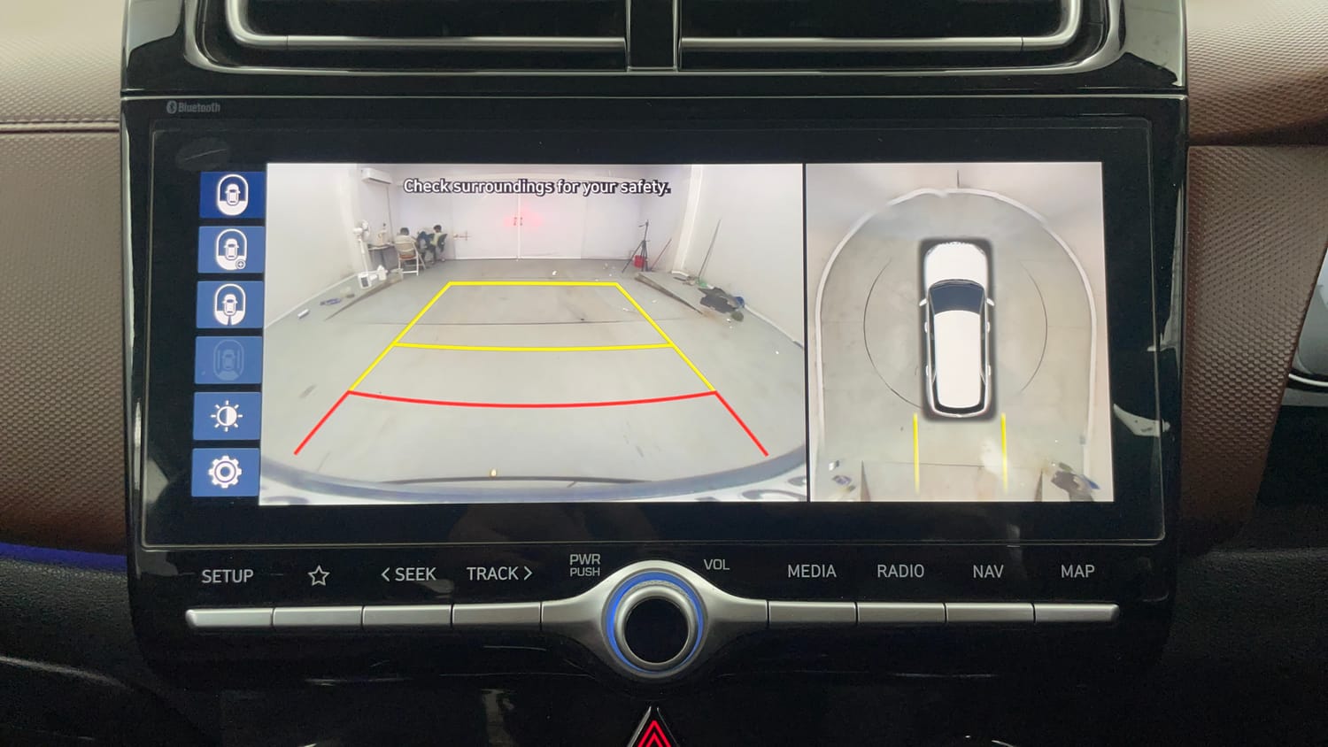 Used 2023 Hyundai Alcazar Signature (O) 6 STR 1.5 Diesel AT Diesel Automatic top_features 360 view camera