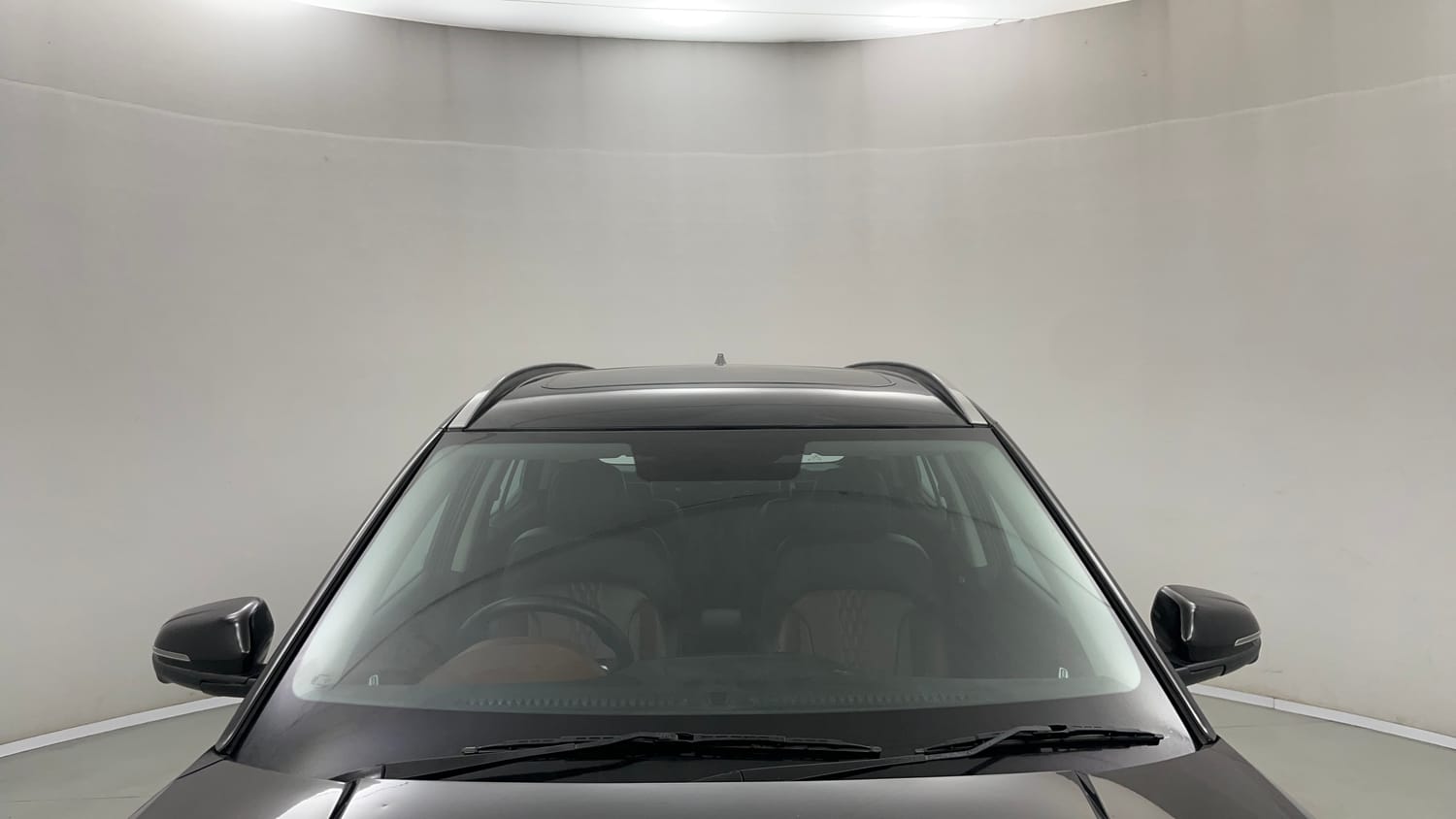 Used 2023 Hyundai Alcazar Signature (O) 6 STR 1.5 Diesel AT Diesel Automatic exterior FRONT WINDSHIELD VIEW