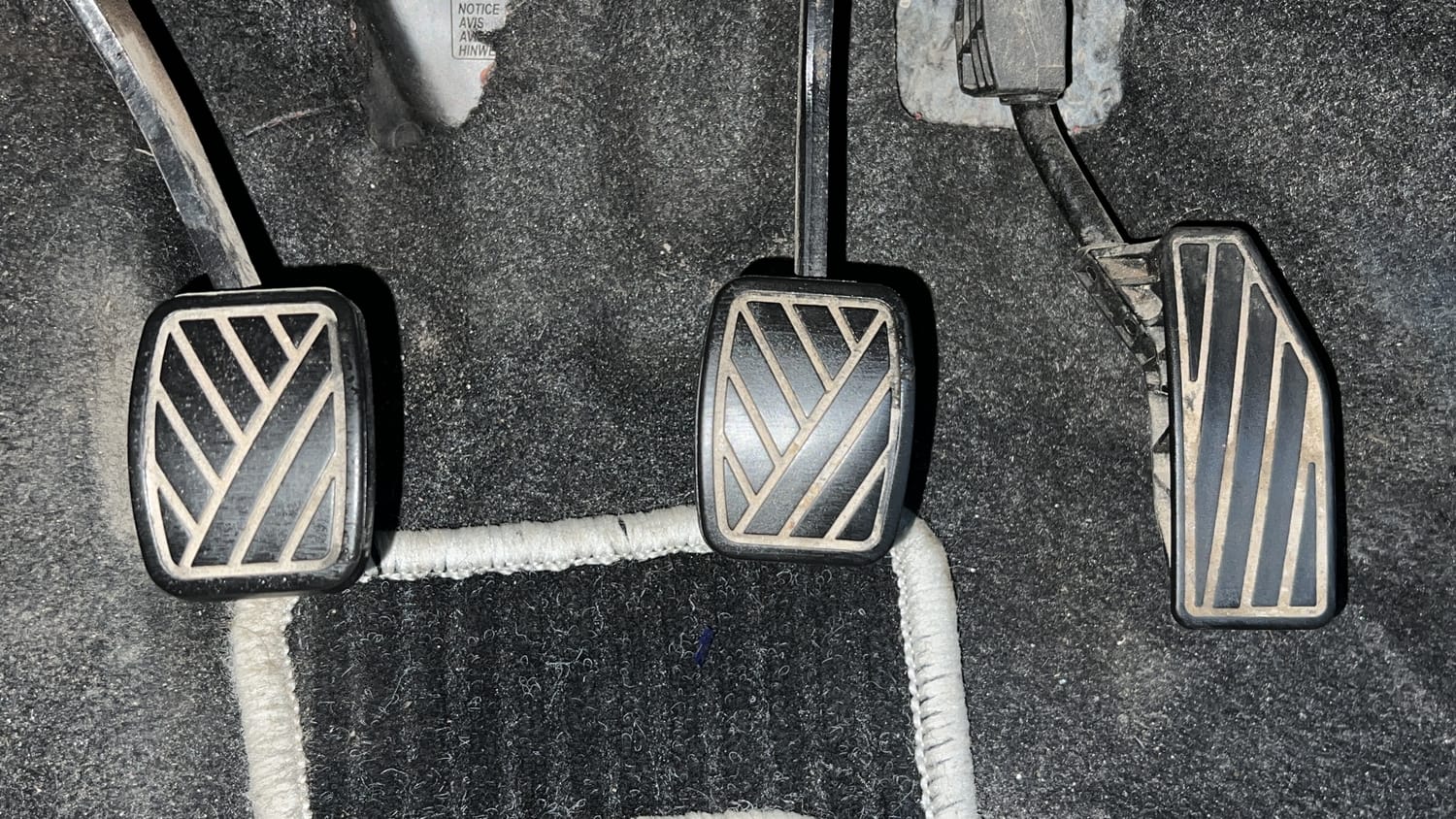 Used 2023 Maruti Suzuki Swift VXi Petrol Manual interior PEDALS VIEW