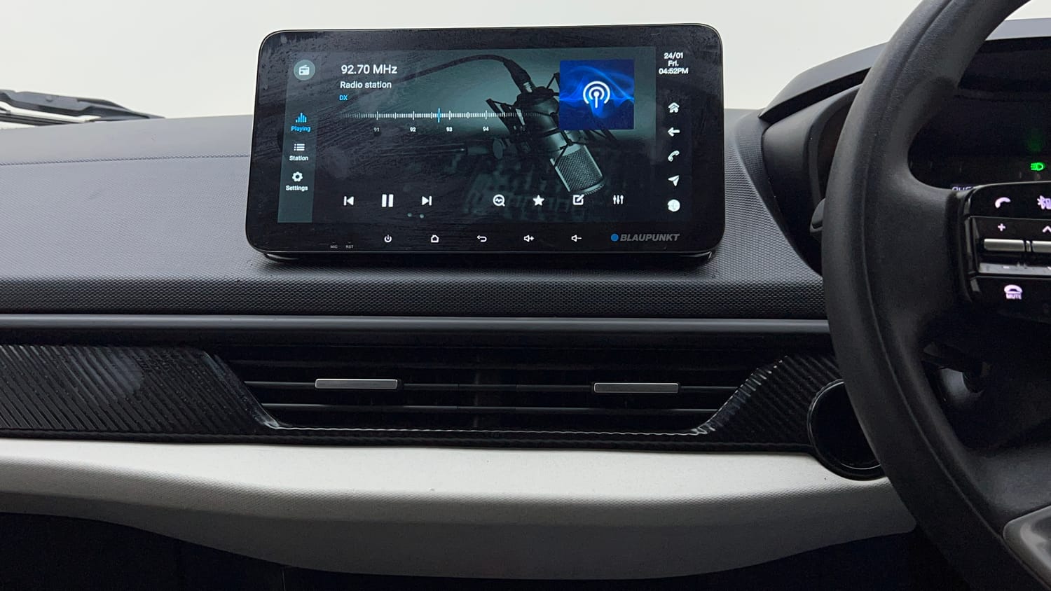 Used 2025 Tata Curvv Pure Plus S 1.2 Revotron Petrol 7DCA Petrol Automatic top_features Integrated (in-dash) music system