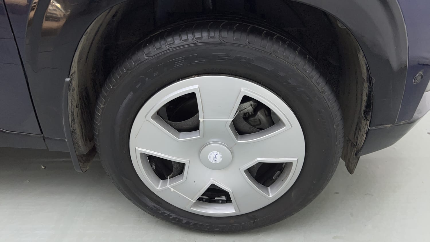 Used 2025 Tata Curvv Pure Plus S 1.2 Revotron Petrol 7DCA Petrol Automatic tyres RIGHT FRONT TYRE RIM VIEW