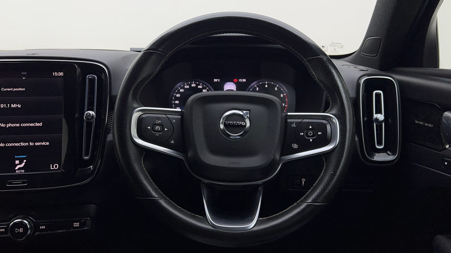 2021 Volvo XC40 T4 R-Design-14