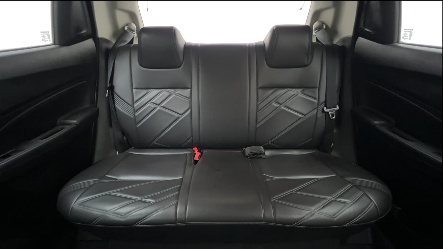 Used 2023 Maruti Suzuki Swift VXi Petrol Manual interior REAR SEAT CONDITION VIEW