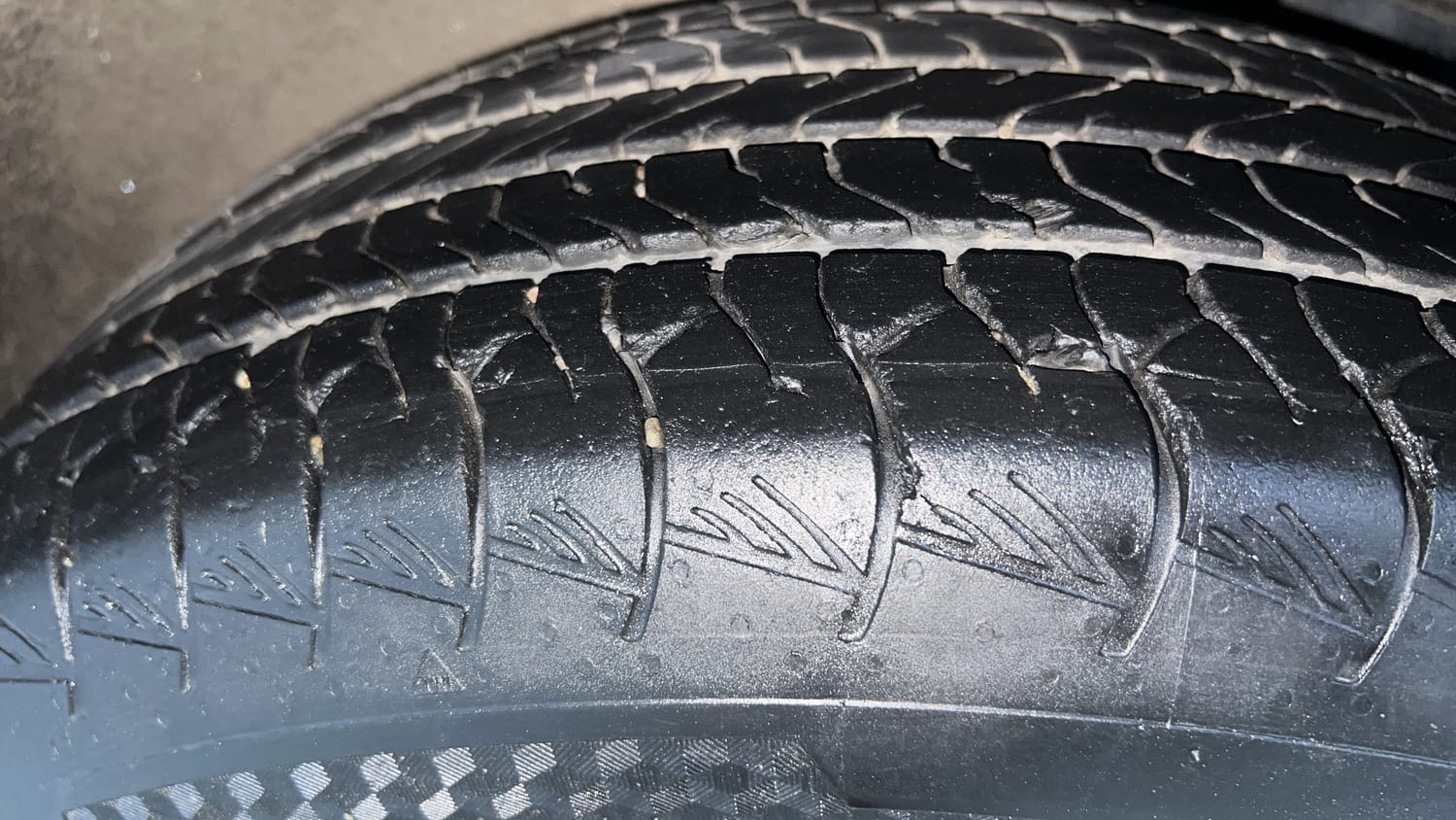Used 2020 Hyundai Creta SX 1.6 AT Petrol Petrol Automatic tyres LEFT REAR TYRE TREAD VIEW