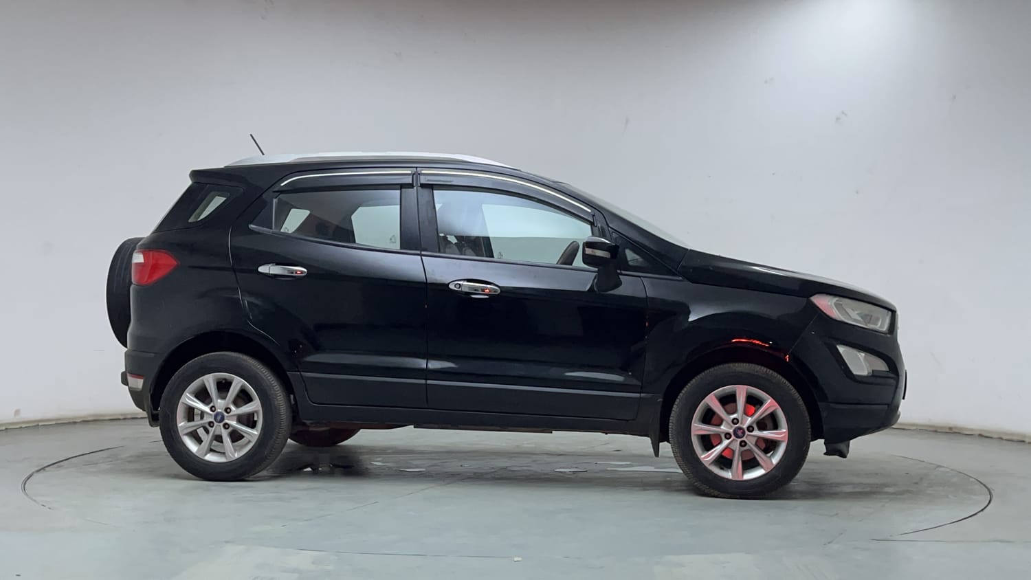 Used 2019 Ford EcoSport Titanium 1.5L Ti-VCT Petrol Manual exterior RIGHT SIDE VIEW