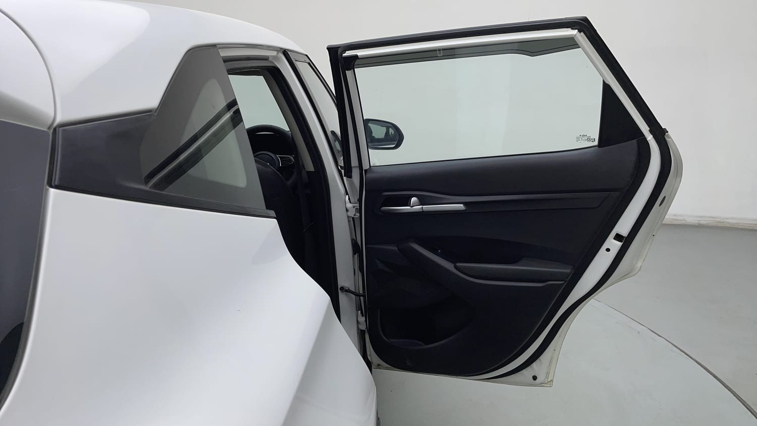 2022 Kia Seltos HTE 1.5 Diesel-20