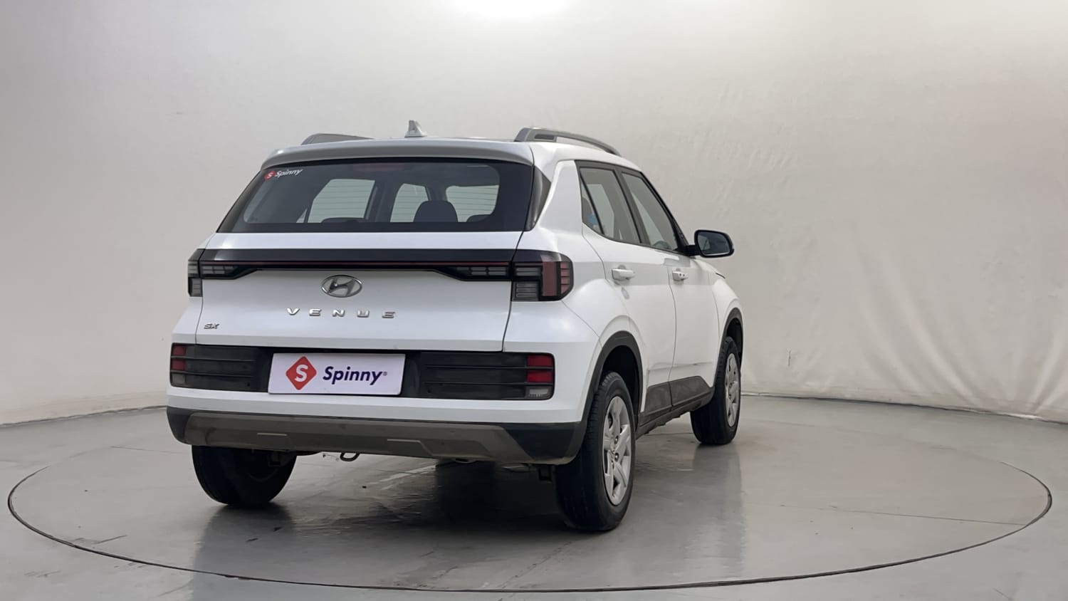 Used 2022 Hyundai Venue SX 1.2 Petrol Petrol Manual exterior RIGHT REAR CORNER VIEW