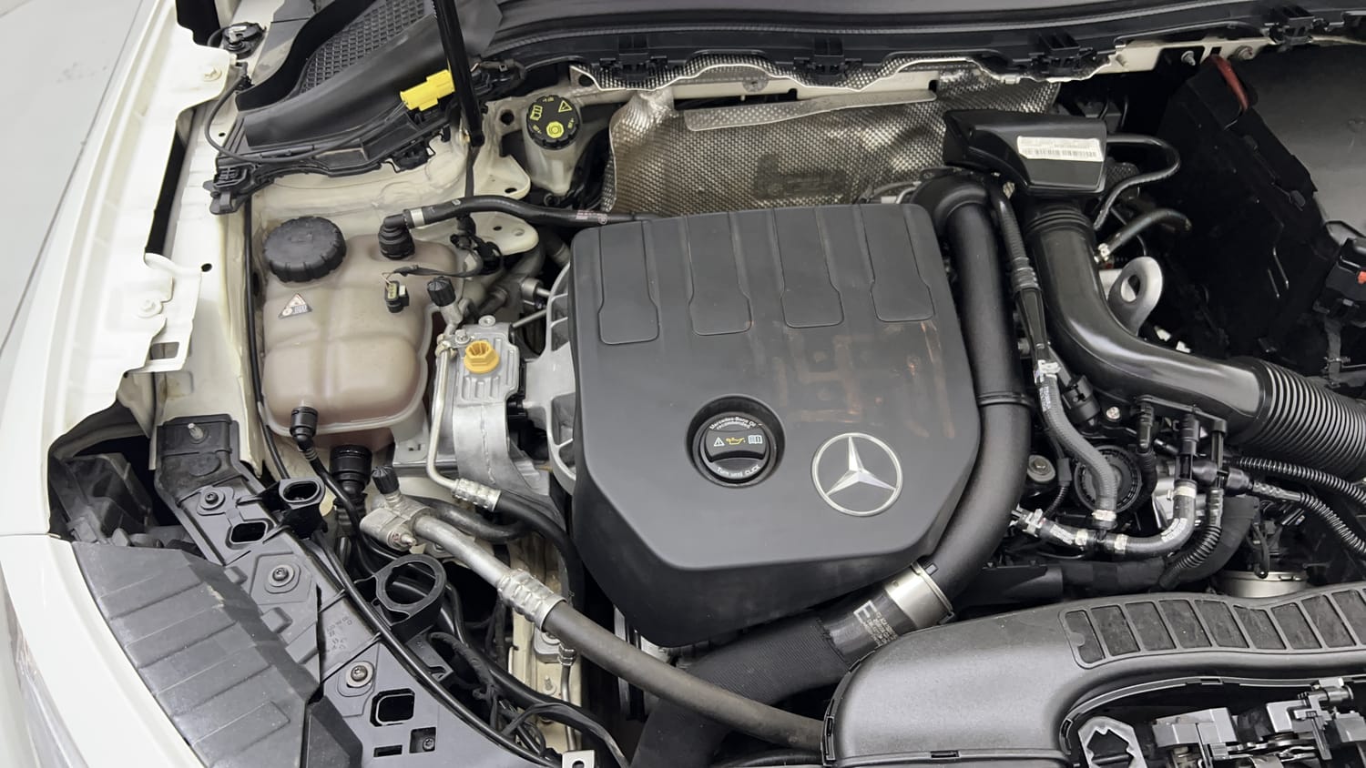 2023 Mercedes-Benz GLA 200-29