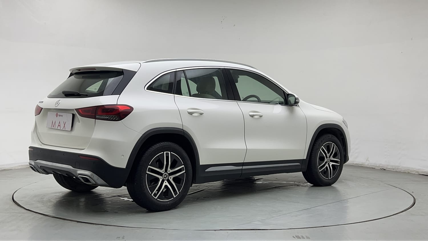 2023 Mercedes-Benz GLA 200-4