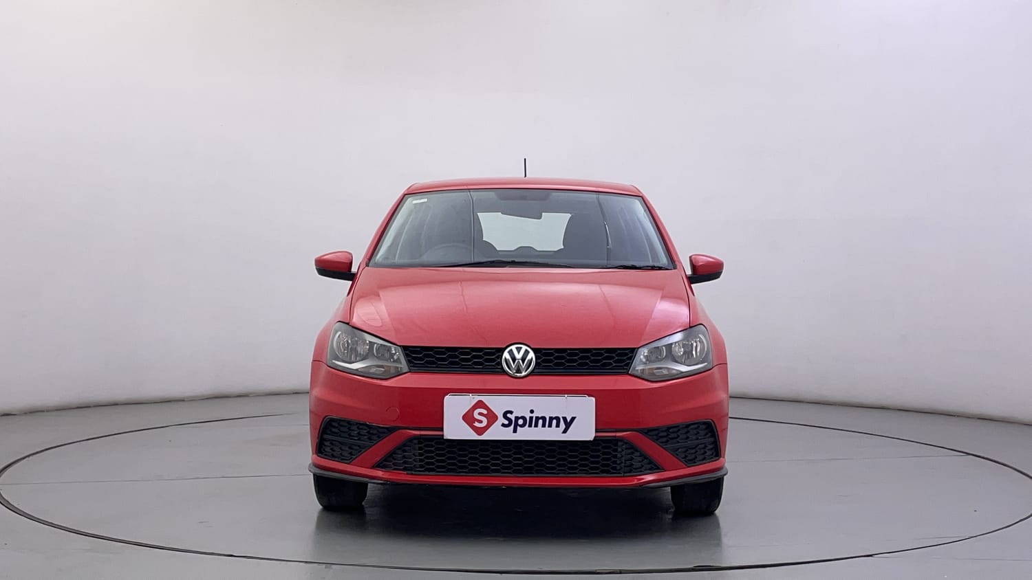 Used 2021 Volkswagen Polo Trendline 1.0L MPI Petrol Manual exterior FRONT VIEW
