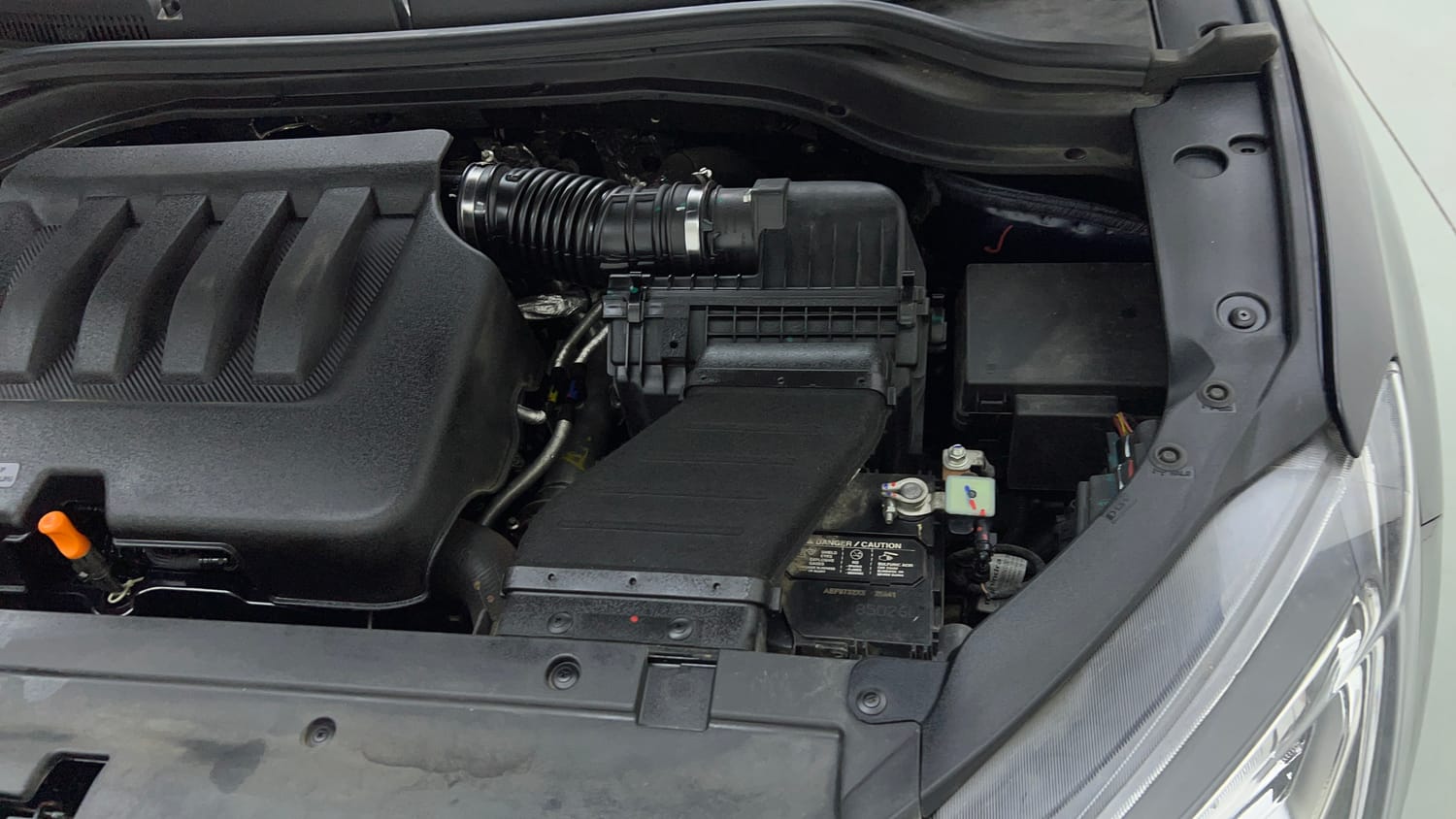 2023 Mahindra XUV700 AX 7 Petrol AT 7 STR-29