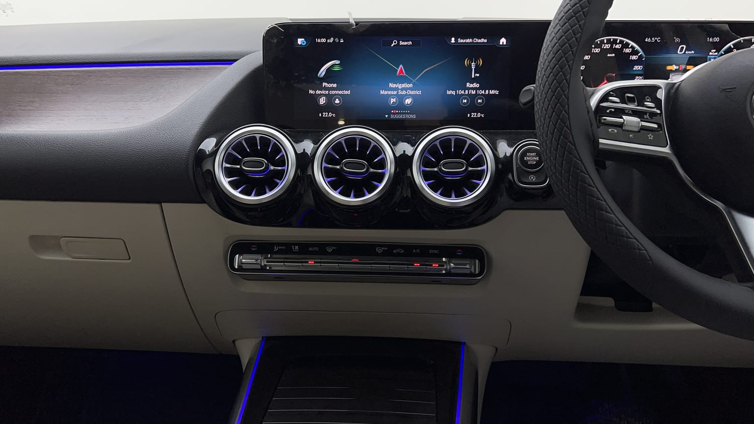 2023 Mercedes-Benz GLA 200-13