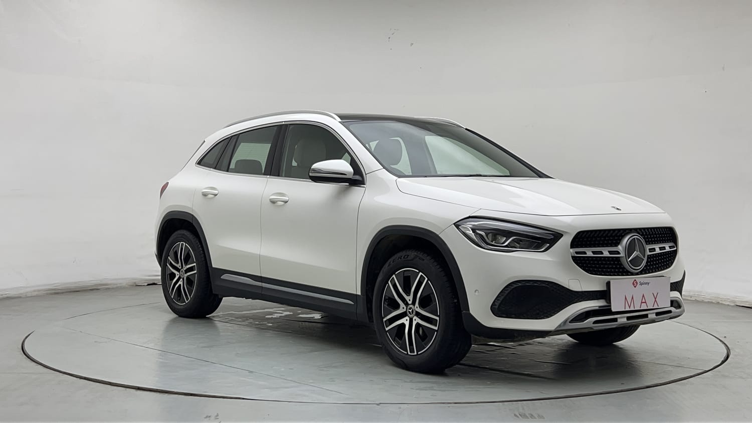 2023 Mercedes-Benz GLA 200-6