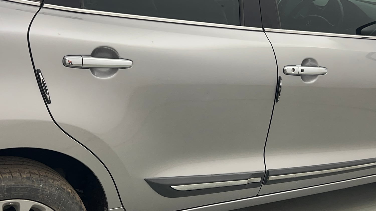 Used 2019 Maruti Suzuki Baleno Zeta 1.2 AT Petrol Automatic dents MINOR DENT