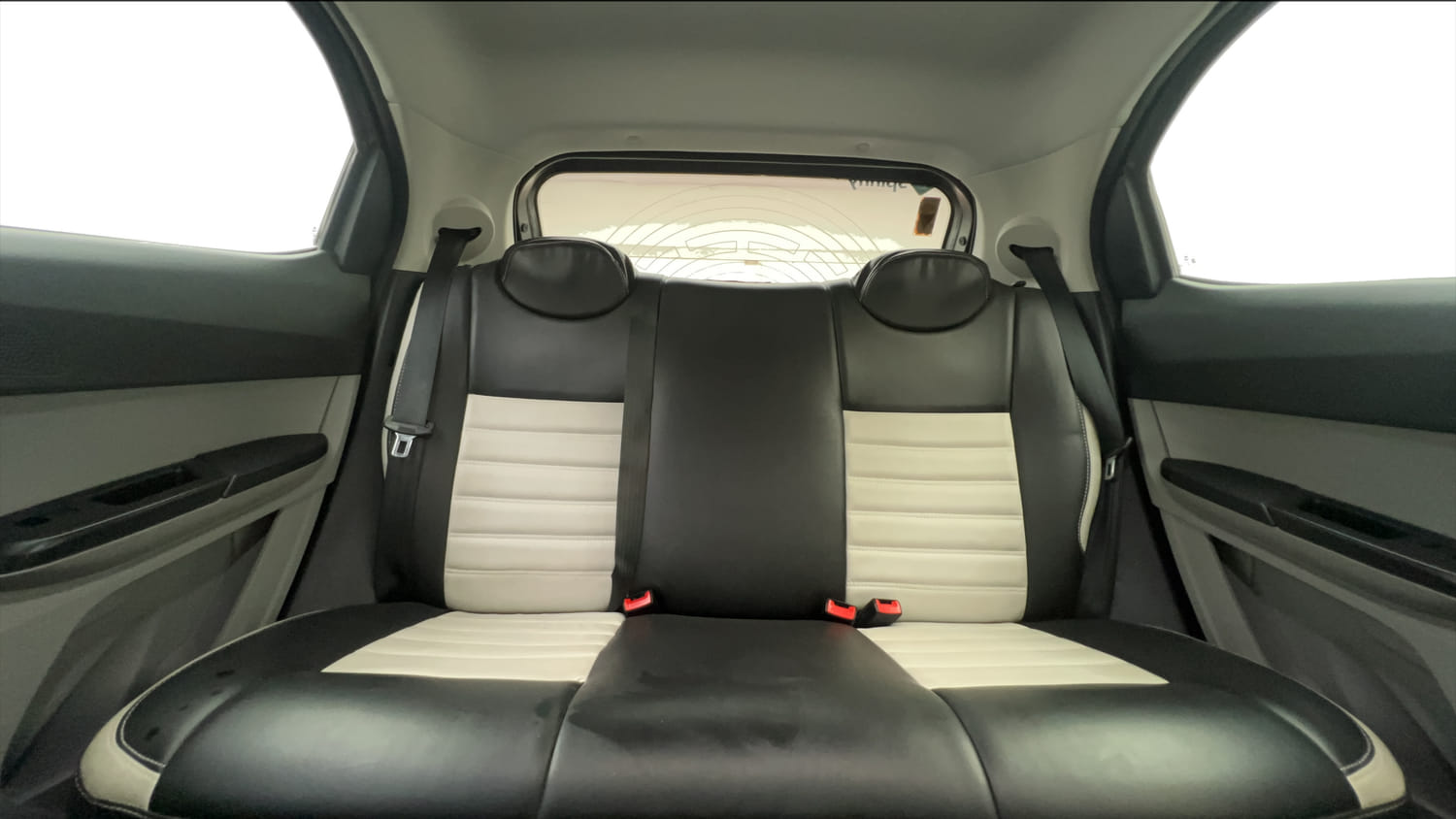 Used 2021 Tata Tiago XZ Plus Petrol Manual interior REAR SEAT CONDITION VIEW