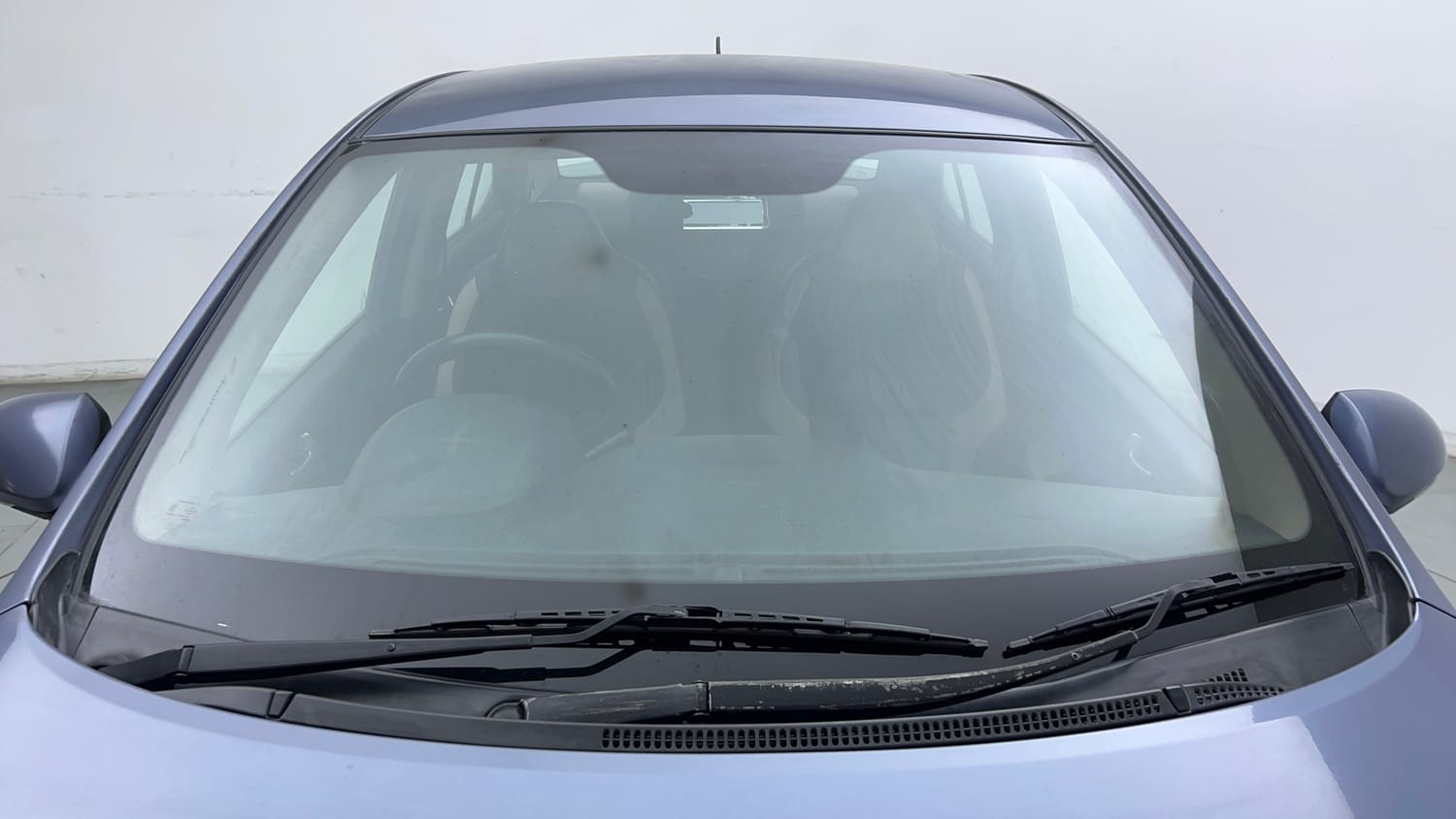 Used 2017 Hyundai Xcent SX Petrol Manual exterior FRONT WINDSHIELD VIEW