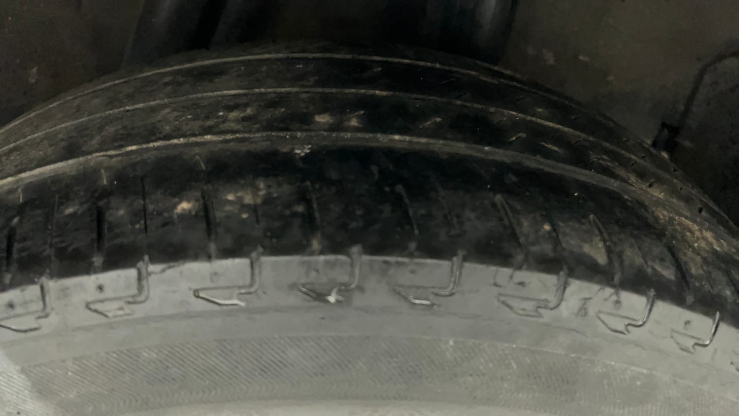 Used 2022 Honda City V Petrol Petrol Manual tyres LEFT REAR TYRE TREAD VIEW