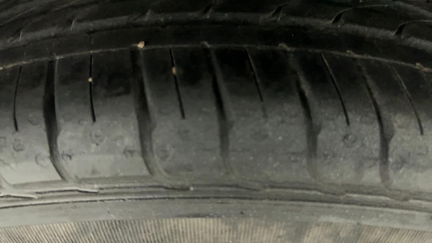 Used 2021 Tata Tiago XZ Plus Petrol Manual tyres LEFT REAR TYRE TREAD VIEW
