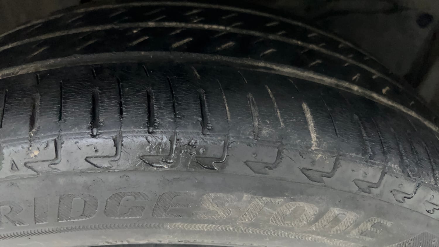 Used 2022 Honda City V Petrol Petrol Manual tyres RIGHT FRONT TYRE TREAD VIEW