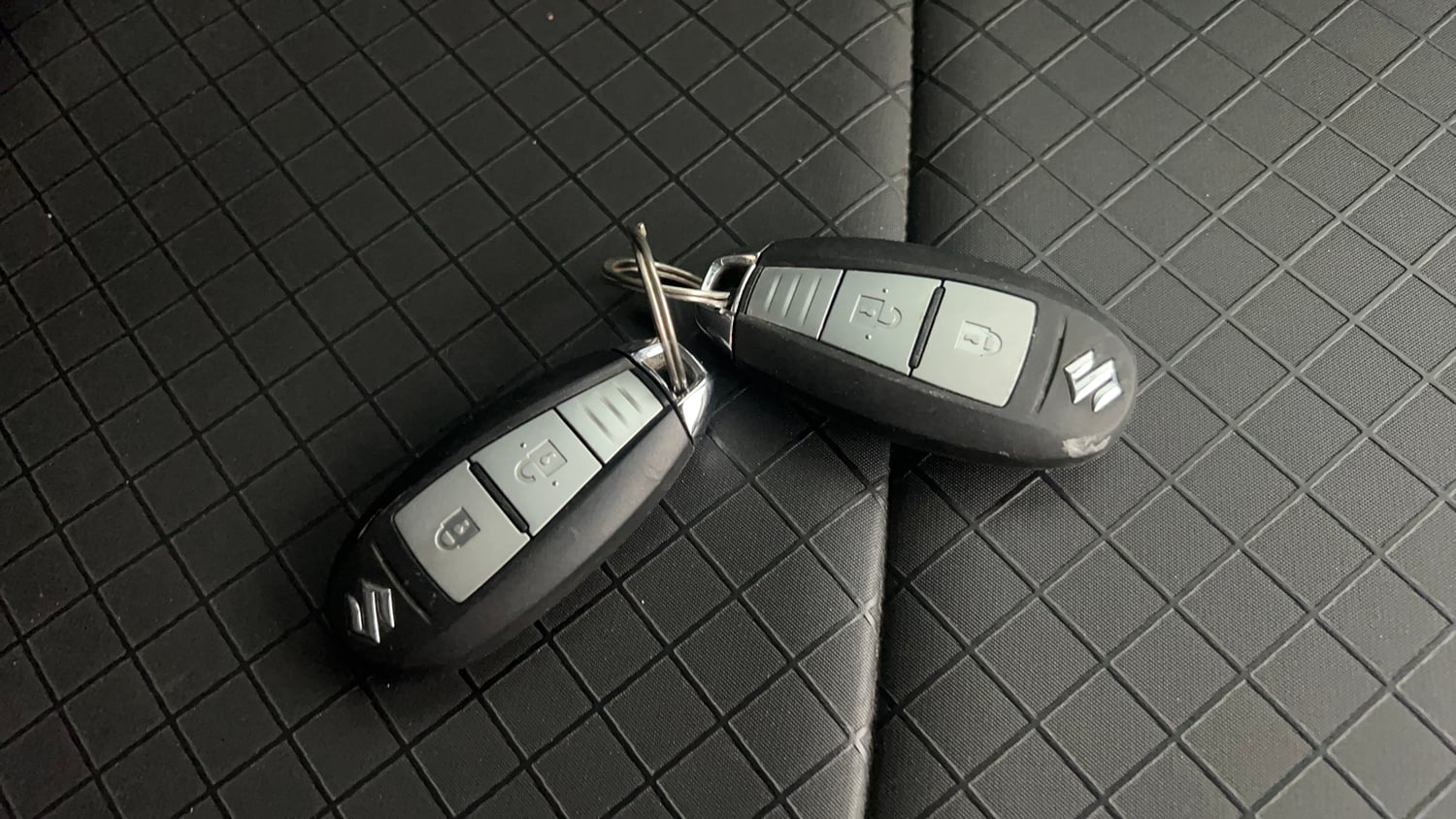 Used 2019 Maruti Suzuki Baleno Zeta 1.2 AT Petrol Automatic extra CAR KEY VIEW