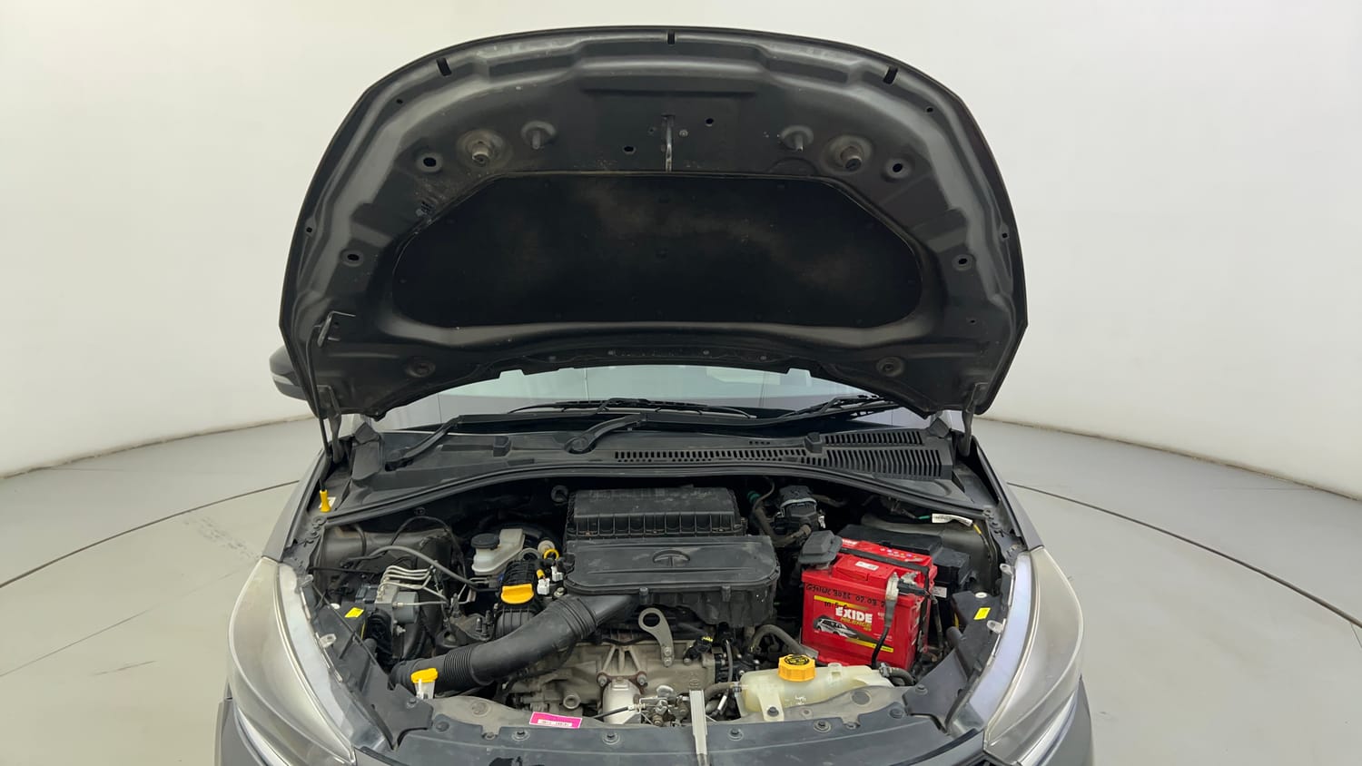 Used 2021 Tata Tiago XZ Plus Petrol Manual engine ENGINE & BONNET OPEN FRONT VIEW