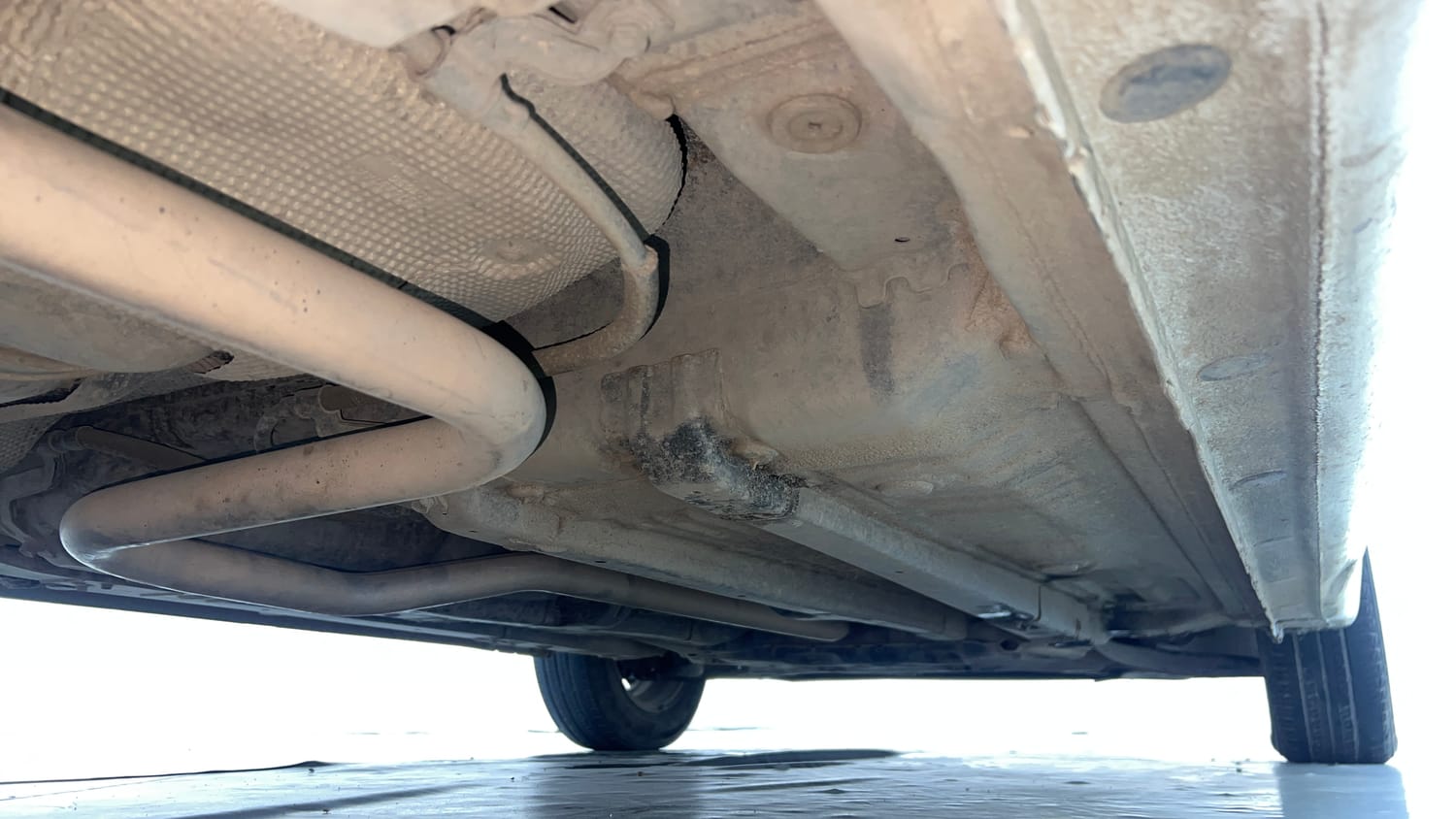 Used 2019 Hyundai Elite i20 Sportz Plus 1.2 Petrol Manual extra REAR RIGHT UNDERBODY VIEW