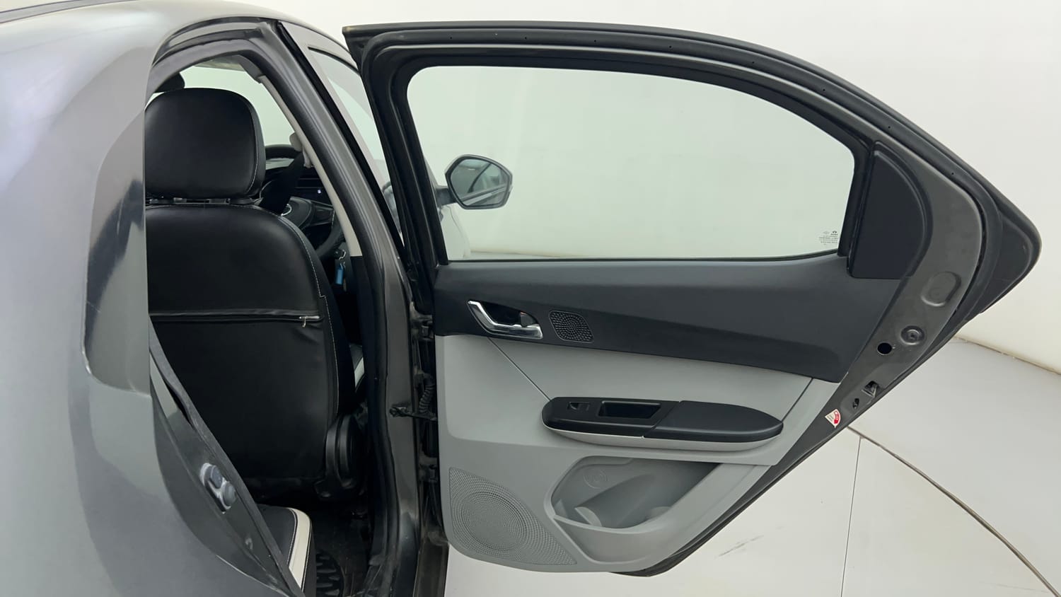 Used 2021 Tata Tiago XZ Plus Petrol Manual interior RIGHT REAR DOOR OPEN VIEW