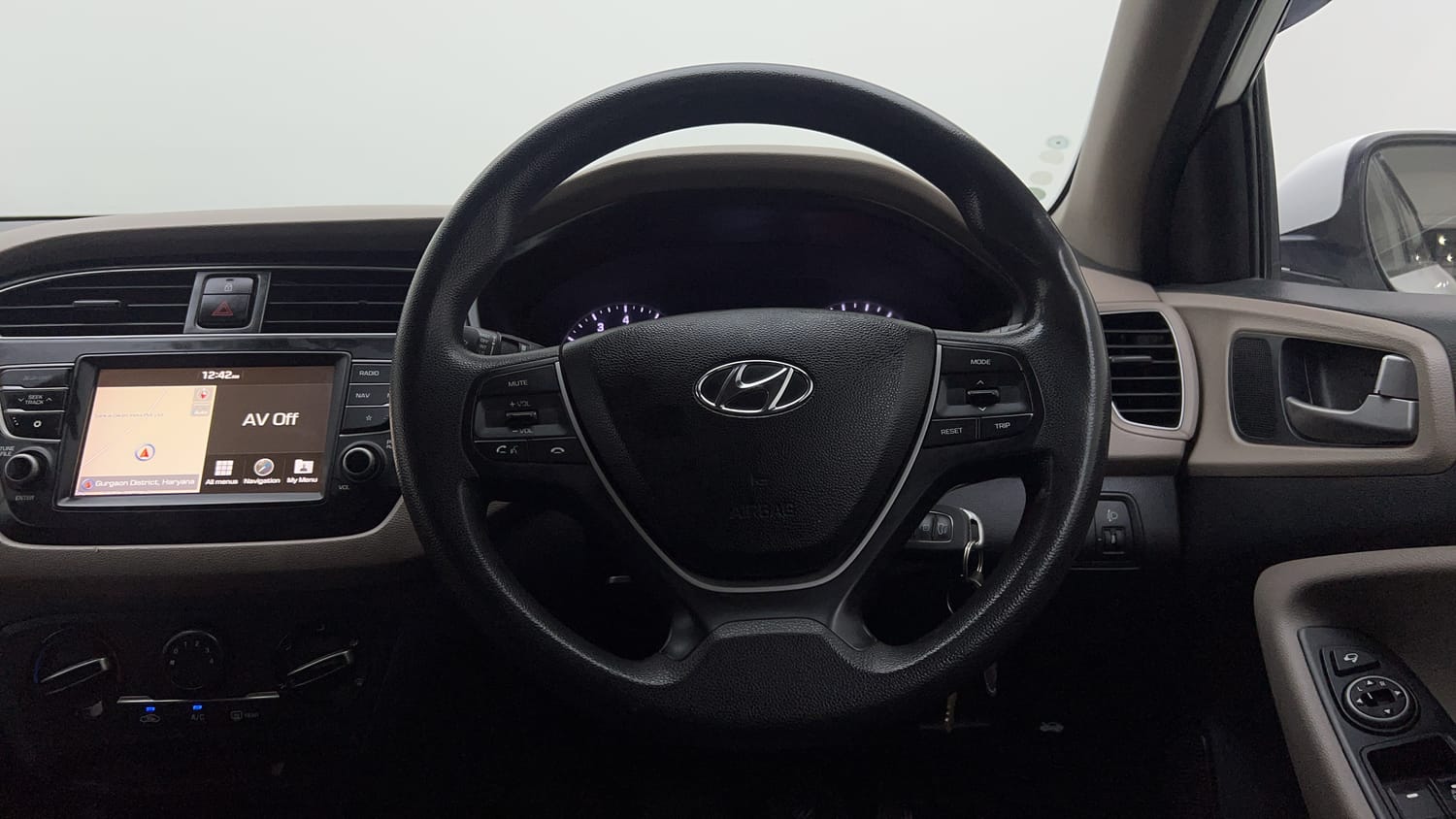 Used 2019 Hyundai Elite i20 Sportz Plus 1.2 Petrol Manual interior STEERING VIEW