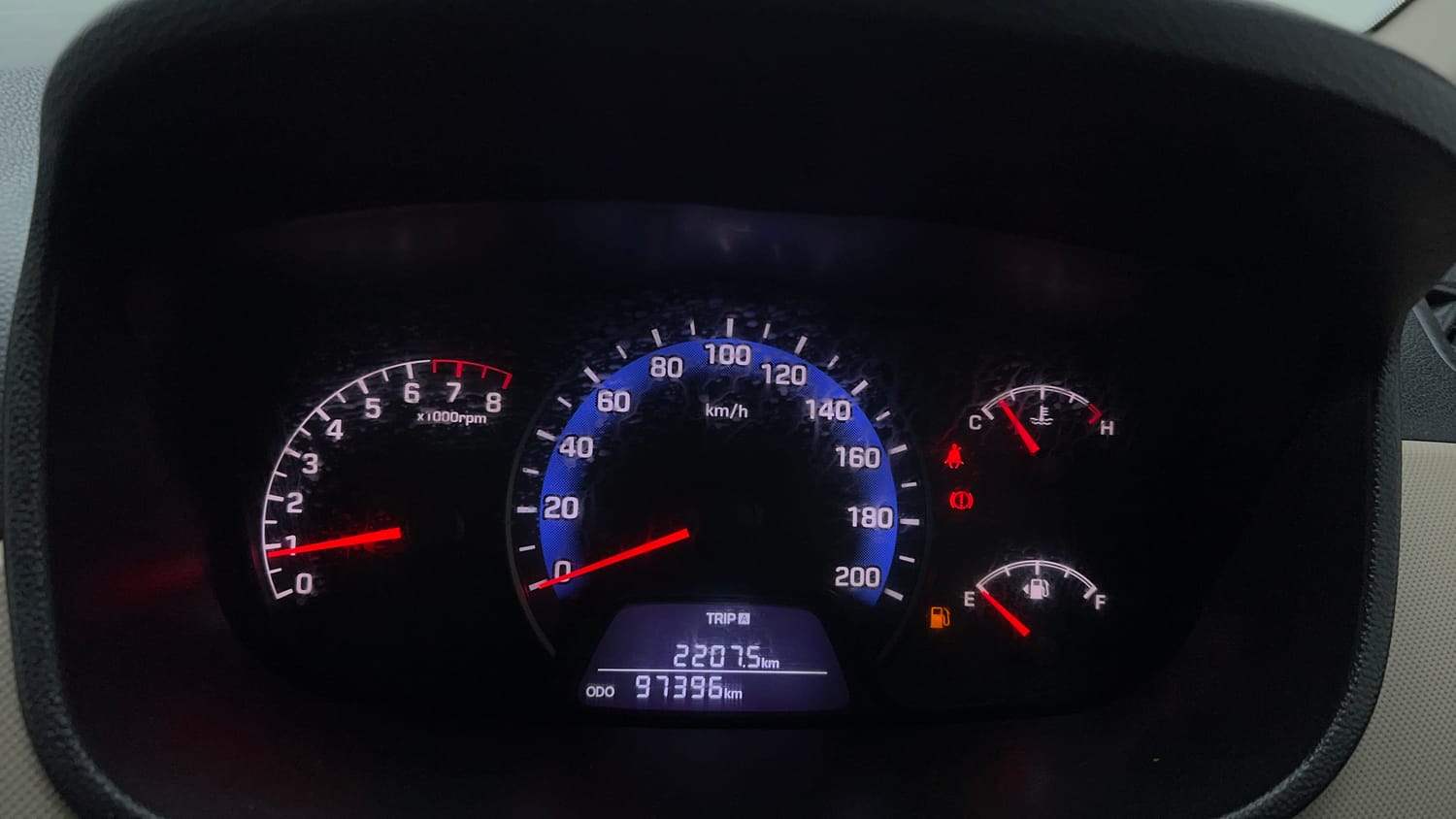 Used 2017 Hyundai Xcent SX Petrol Manual interior CLUSTERMETER VIEW