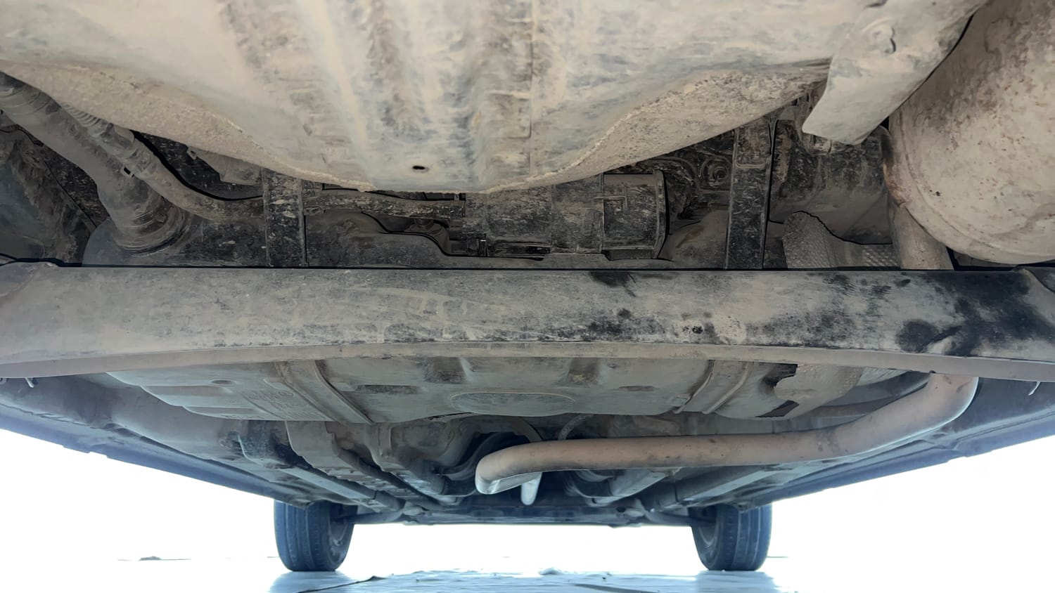 Used 2019 Hyundai Elite i20 Sportz Plus 1.2 Petrol Manual extra REAR UNDERBODY VIEW (TAKEN FROM REAR)