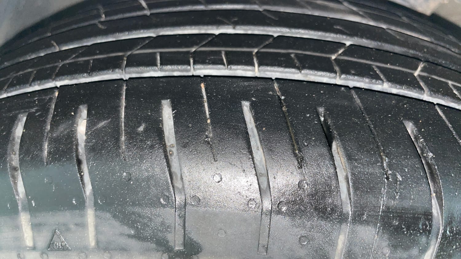 Used 2025 Hyundai Verna SX 1.5 Petrol MT Petrol Manual tyres LEFT FRONT TYRE TREAD VIEW