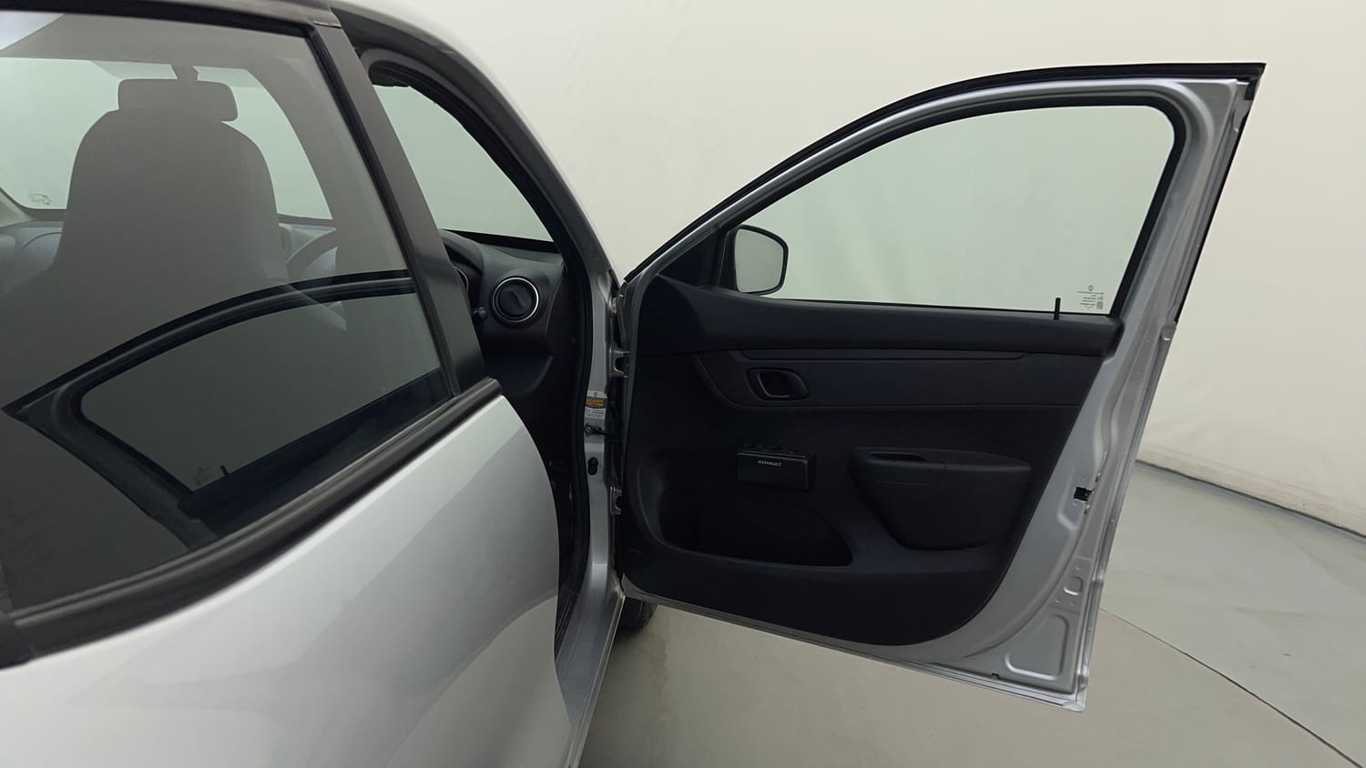 Used 2017 Renault Kwid 1.0 RXL AMT Petrol Automatic interior RIGHT FRONT DOOR OPEN VIEW