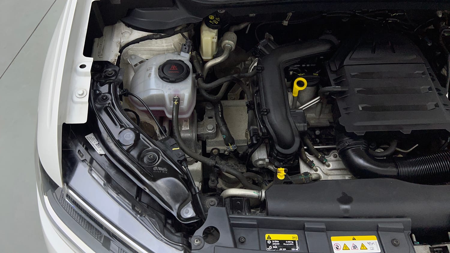 2022 Volkswagen Taigun Highline 1.0 TSI AT-29