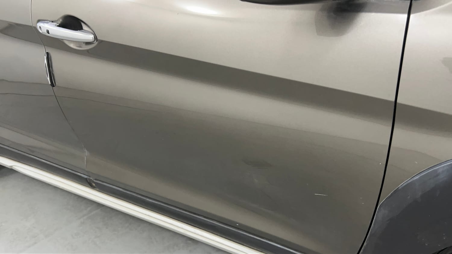 Used 2019 Maruti Suzuki XL6 Alpha AT Petrol Petrol Automatic dents MINOR DENT