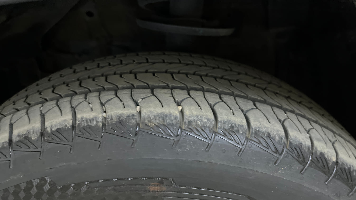 Used 2023 Toyota Urban Cruiser Hyryder V AWD NeoDrive Petrol Manual tyres LEFT FRONT TYRE TREAD VIEW