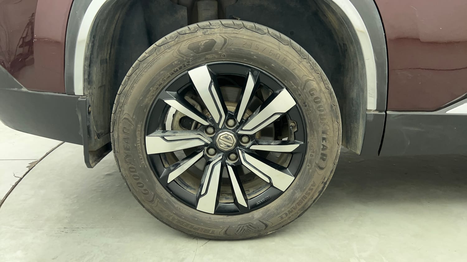 Used 2019 MG Motors Hector Sharp 1.5 DCT Petrol Petrol Automatic tyres RIGHT REAR TYRE RIM VIEW