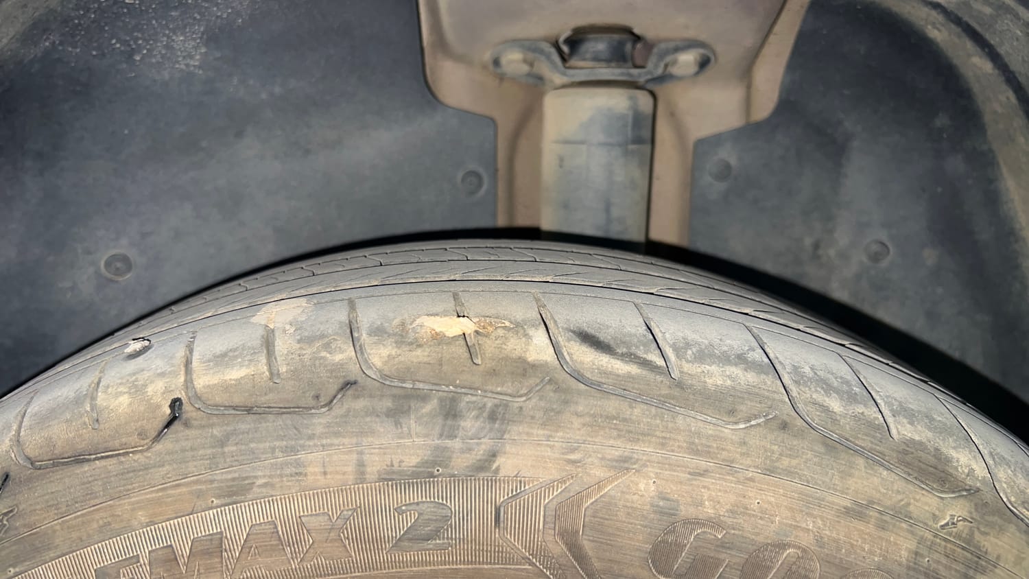 Used 2019 MG Motors Hector Sharp 1.5 DCT Petrol Petrol Automatic tyres LEFT REAR TYRE TREAD VIEW