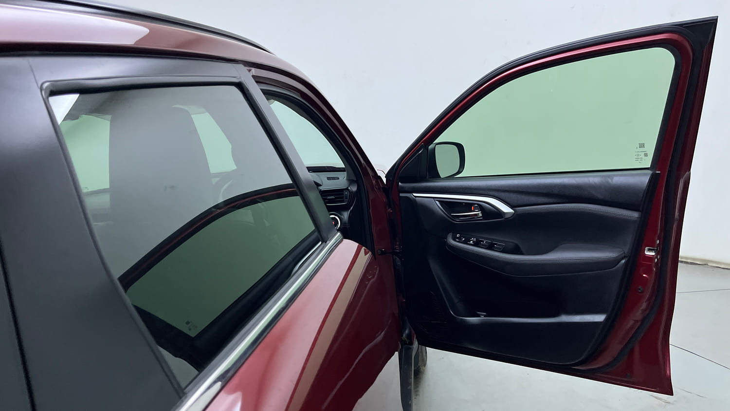 Used 2023 Toyota Urban Cruiser Hyryder V AWD NeoDrive Petrol Manual interior RIGHT FRONT DOOR OPEN VIEW