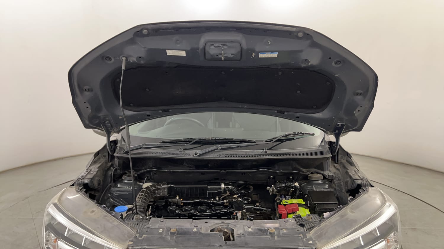 Used 2019 Maruti Suzuki XL6 Alpha AT Petrol Petrol Automatic engine ENGINE & BONNET OPEN FRONT VIEW