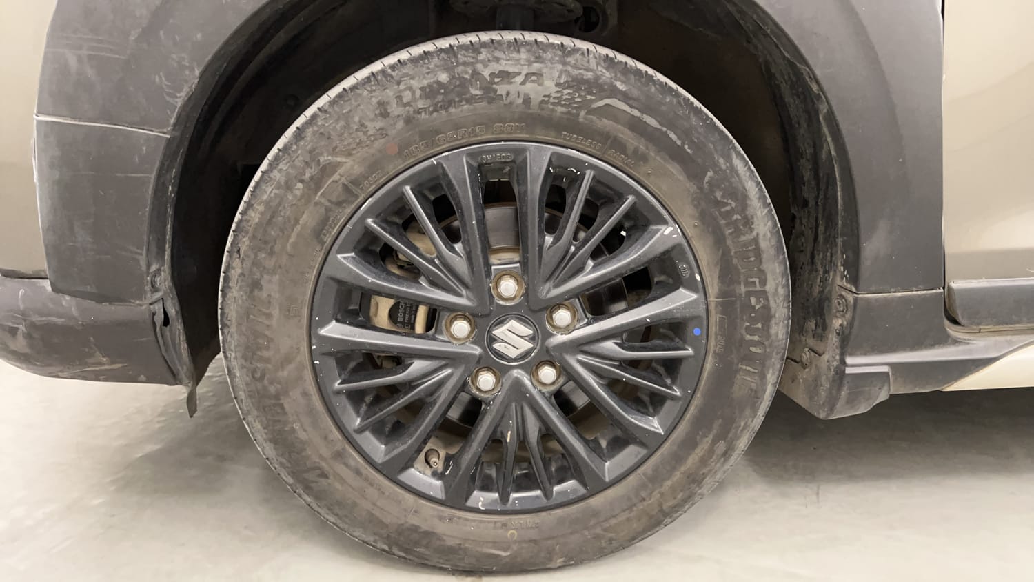 Used 2019 Maruti Suzuki XL6 Alpha AT Petrol Petrol Automatic tyres LEFT FRONT TYRE RIM VIEW