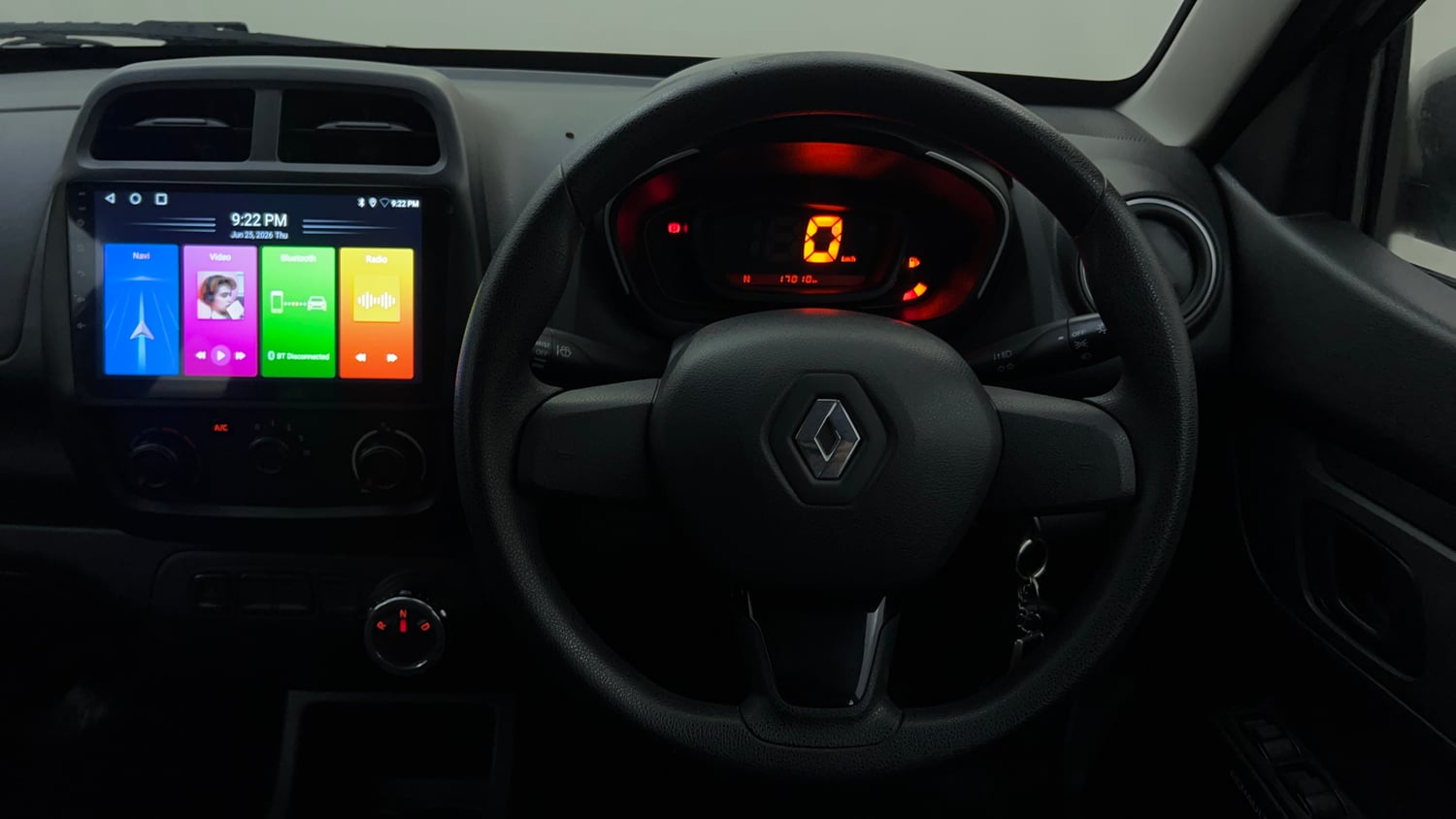 Used 2017 Renault Kwid 1.0 RXL AMT Petrol Automatic interior STEERING VIEW