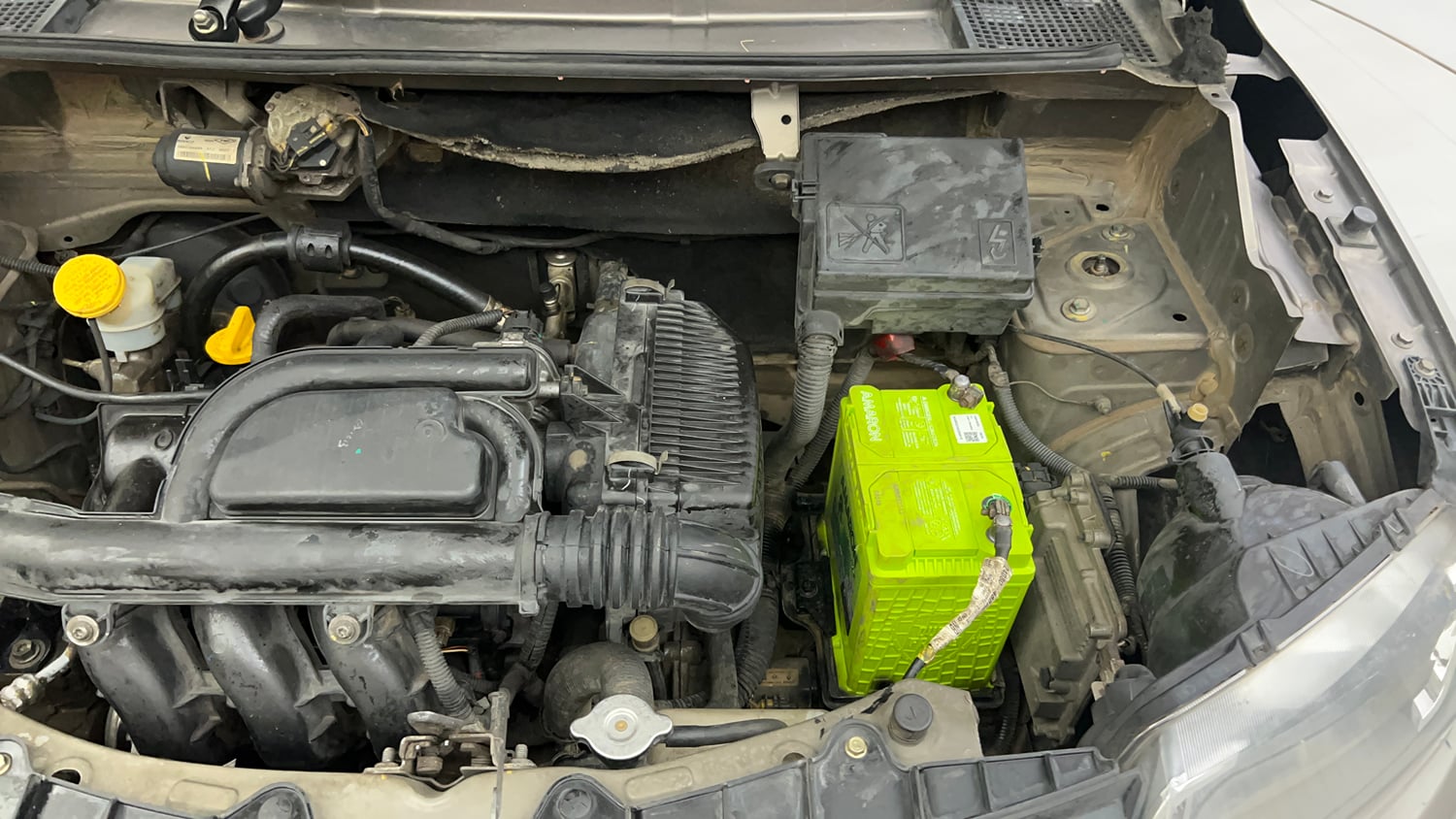 Used 2017 Renault Kwid CLIMBER 1.0 AMT Petrol Automatic engine ENGINE LEFT SIDE VIEW