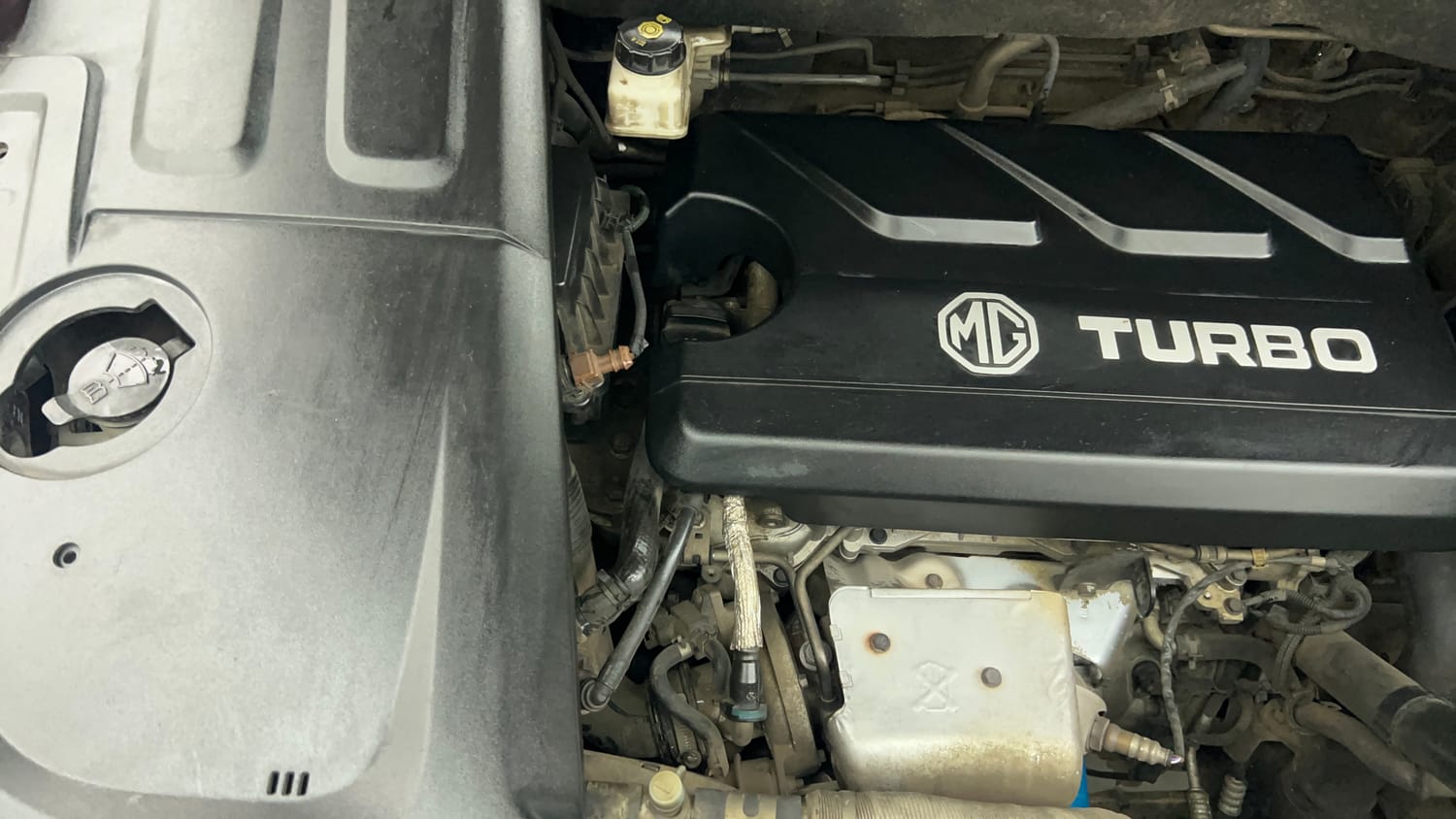 Used 2019 MG Motors Hector Sharp 1.5 DCT Petrol Petrol Automatic engine ENGINE RIGHT SIDE VIEW