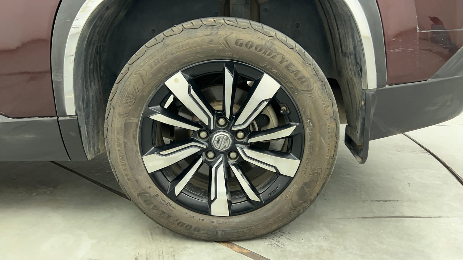 Used 2019 MG Motors Hector Sharp 1.5 DCT Petrol Petrol Automatic tyres LEFT REAR TYRE RIM VIEW