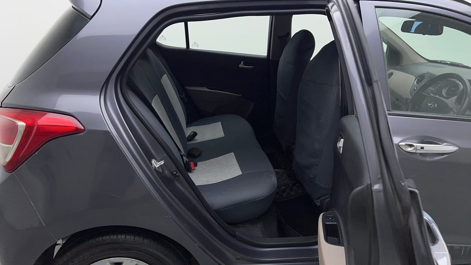 Used 2014 Hyundai Grand i10 Sportz 1.2 Kappa VTVT Petrol Manual interior RIGHT SIDE REAR DOOR CABIN VIEW
