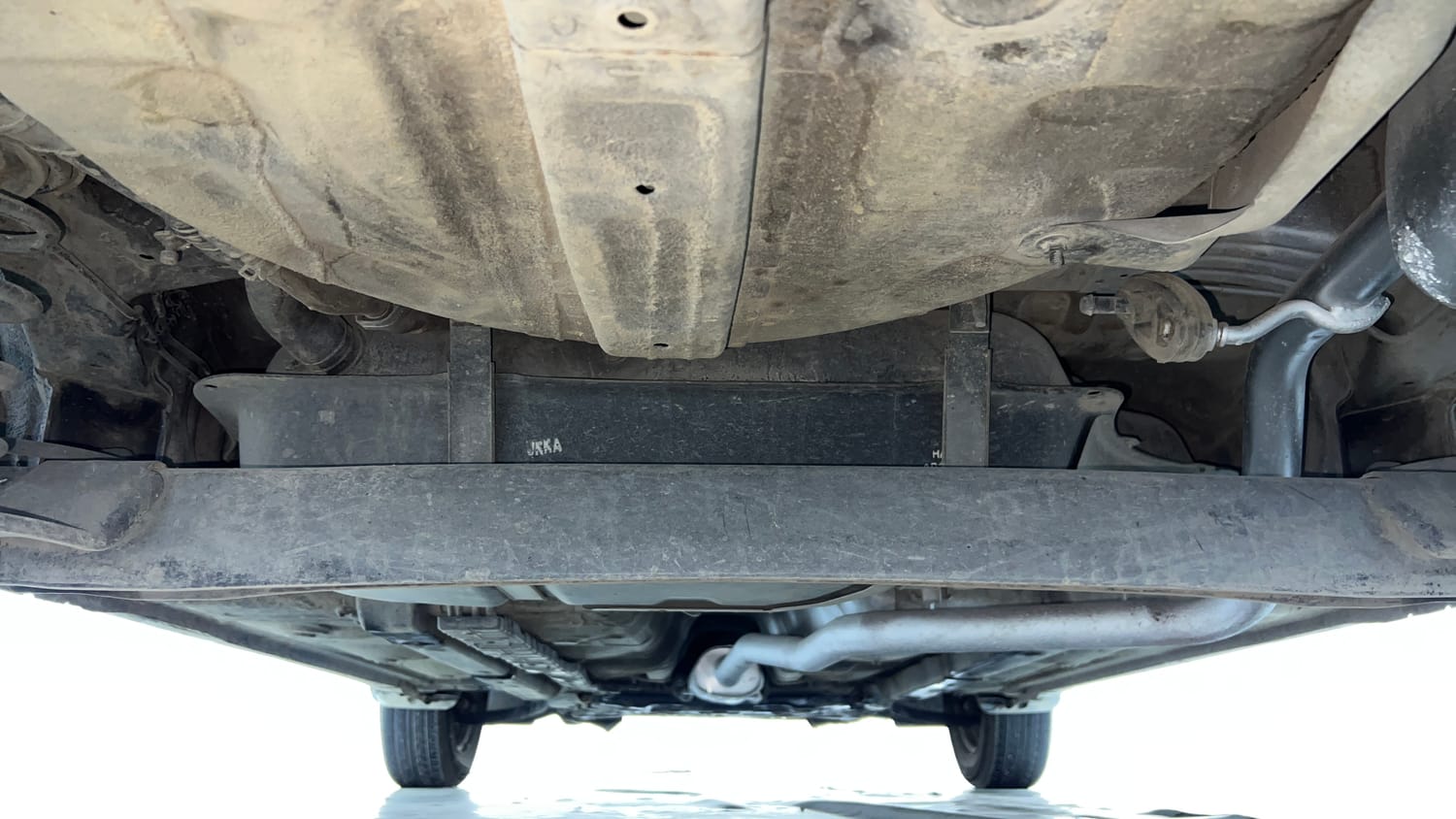 Used 2014 Hyundai Grand i10 Sportz 1.2 Kappa VTVT Petrol Manual extra REAR UNDERBODY VIEW (TAKEN FROM REAR)